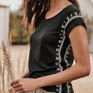 Garnet Hill Embroidered 100% Organic Linen Black Short Sleeve Boho Tee Medium